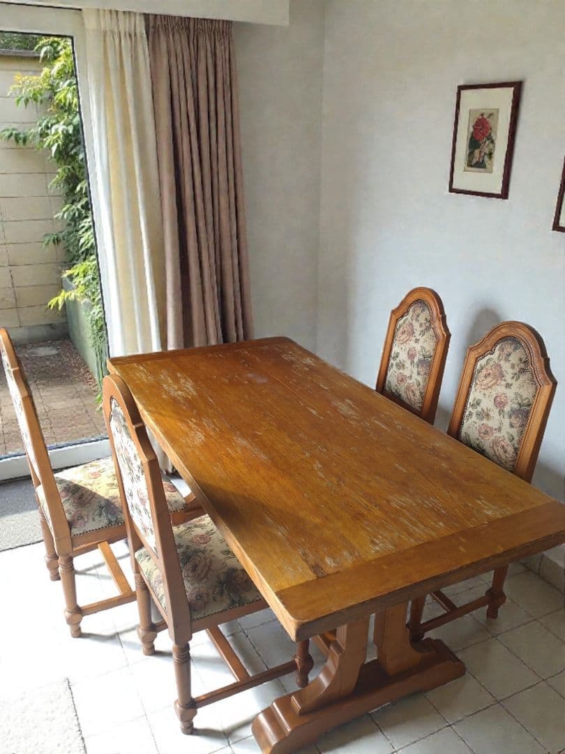 【英国アンティーク調】ダイニングチェア ゴブラン織 花柄 鋲打ち 木製　2/4