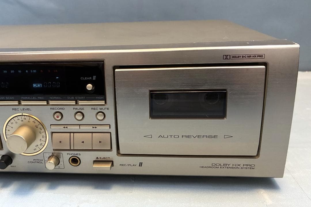 【動作OK！！】ダブルカセットデッキ　TEAC　W-860R　ゴールド