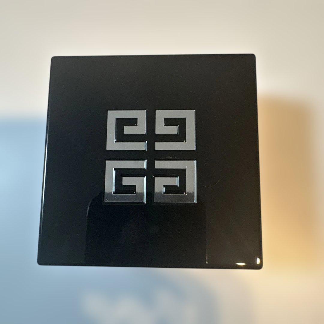 GIVENCHY PRISME LIBRE ルースパウダー 限定版