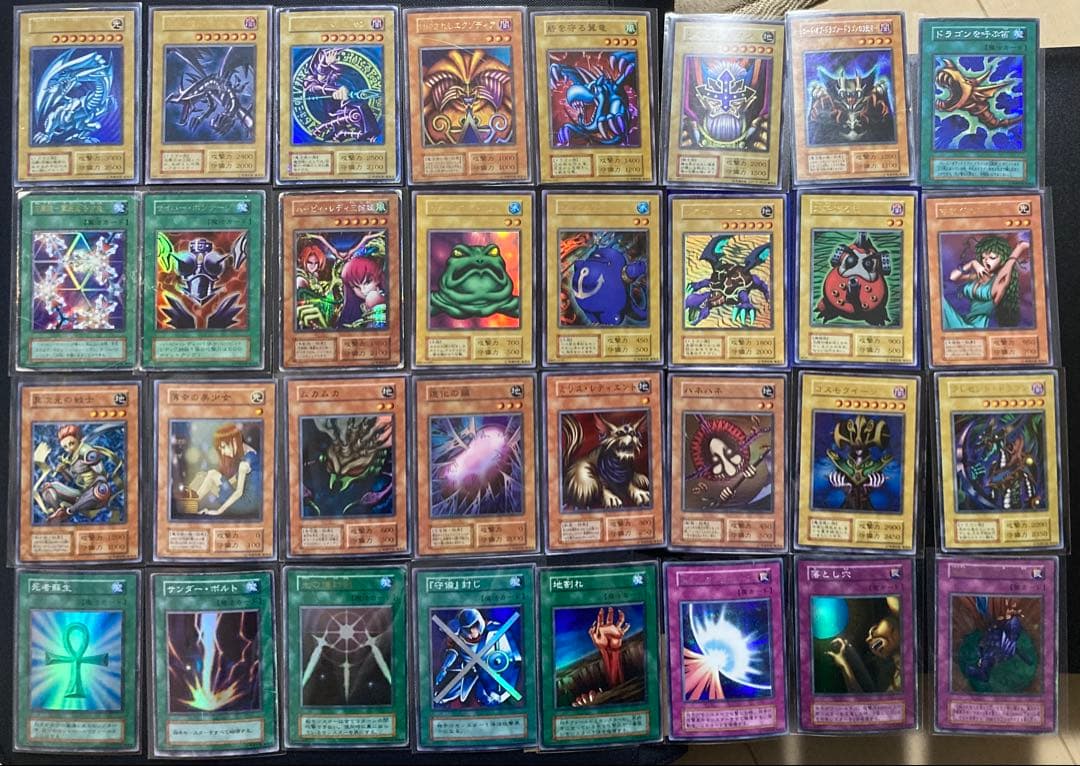 ⭐︎初期まとめ売り特価⭐︎遊戯王 青眼/真紅眼/ブラマジなどなど