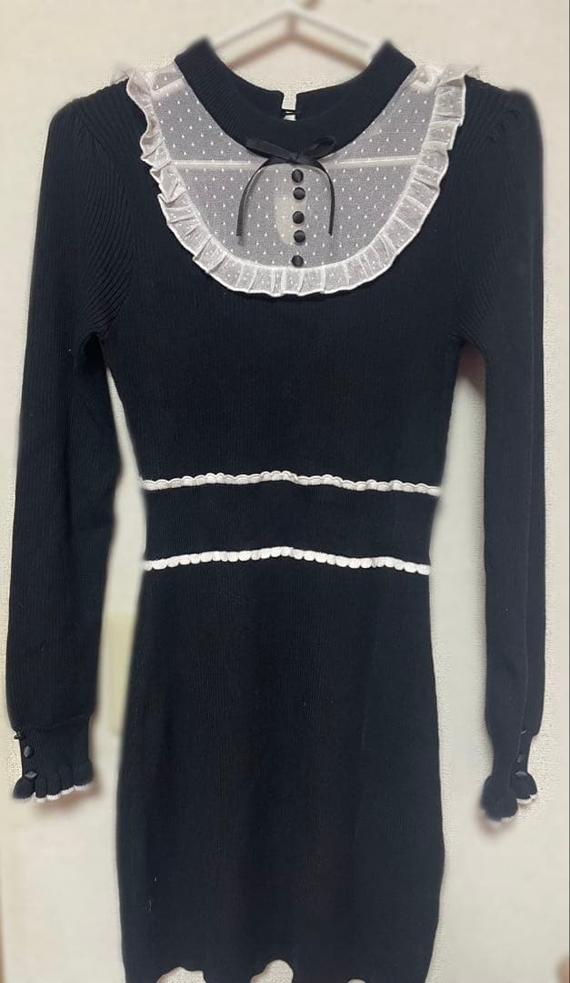 チュールフリルドーリーニットワンピース ブラック pium