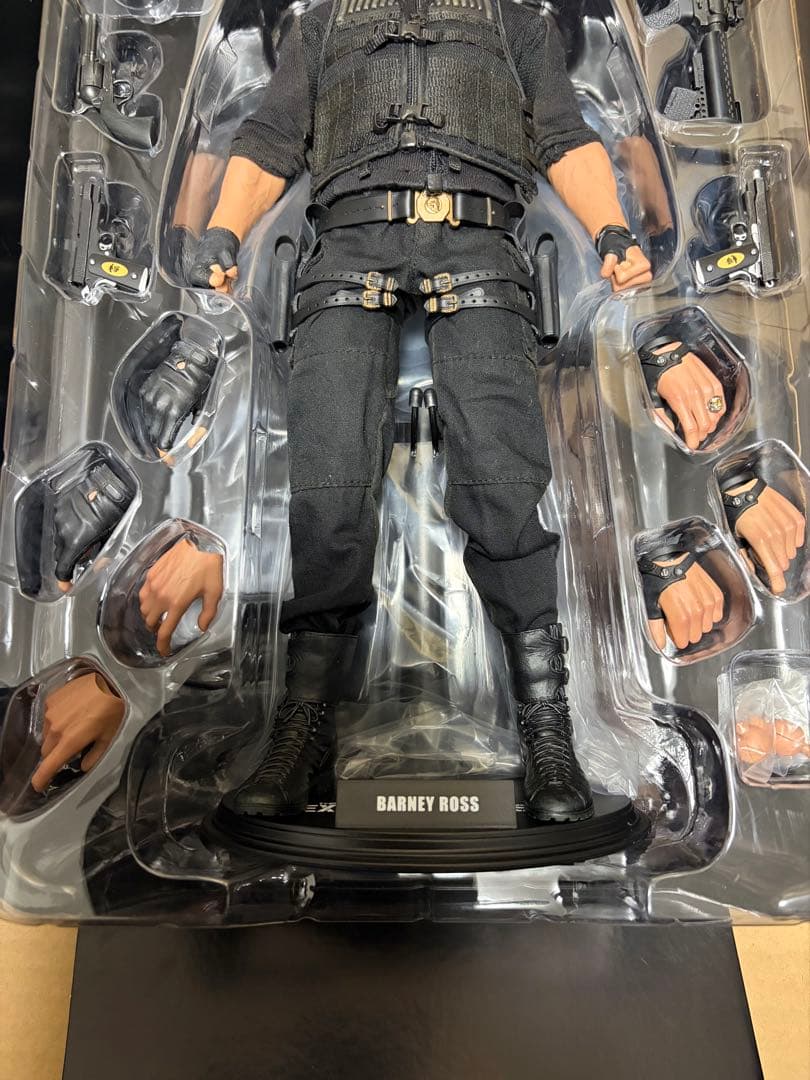 ホットトイズ エクスペンダブルズ2 バーニー・ロス 1/6 スタローン