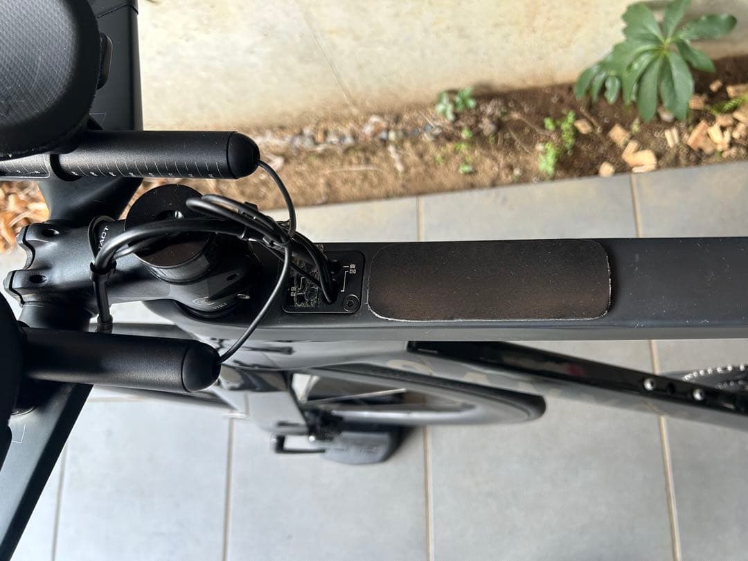 CANYON SPEEDMAX CF 8 DISC Di2、Mサイズ完成車