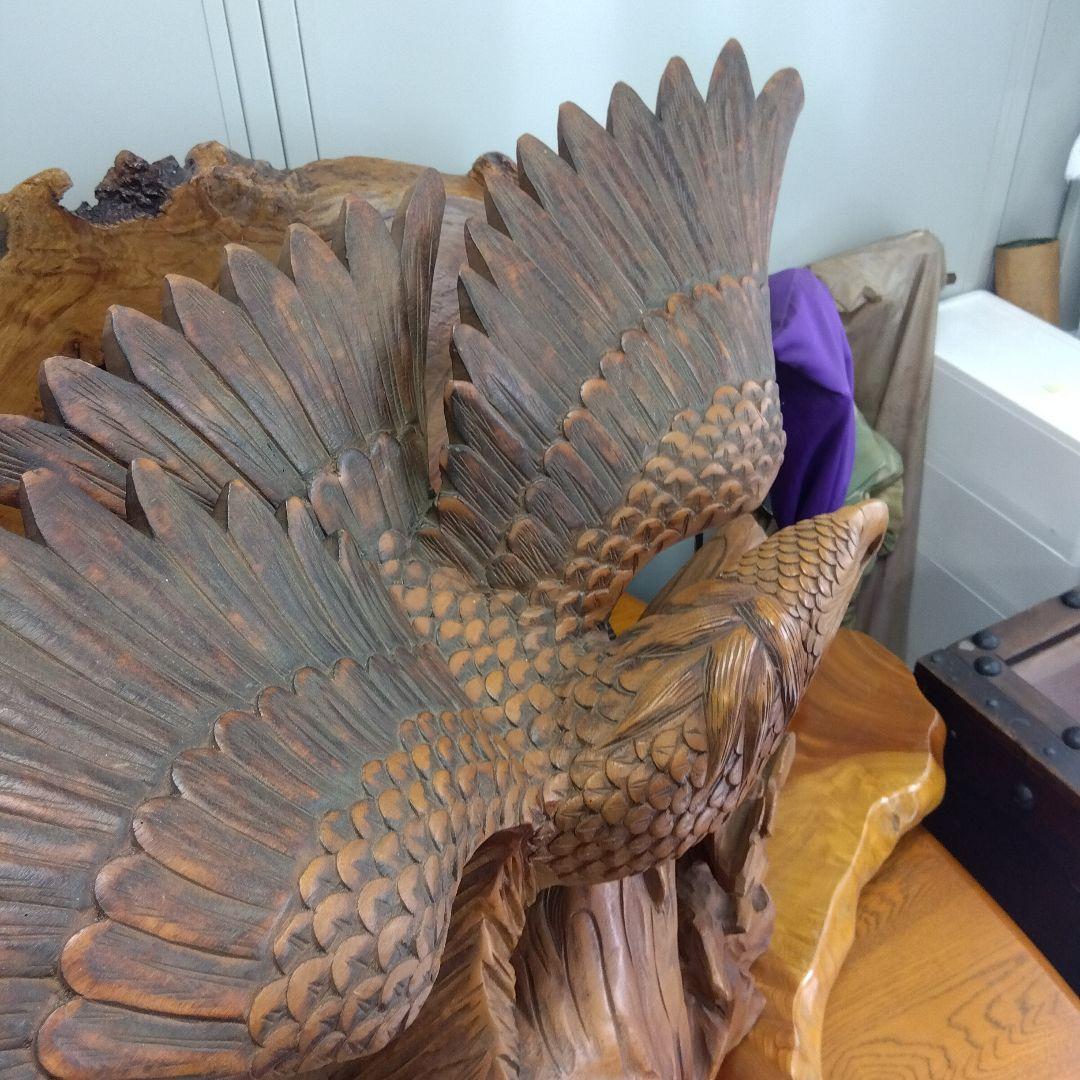 一本木　鷹の置物　オブジェ　レトロ　鷹・松