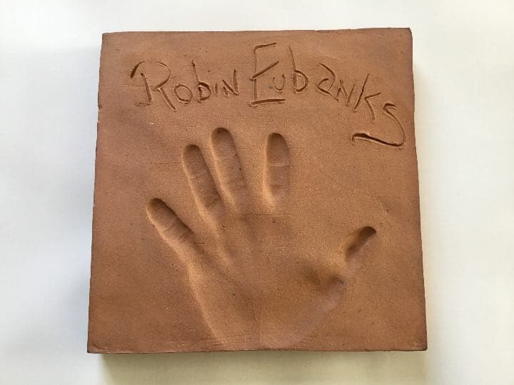 逸品   Robin  Eubanks の 手型