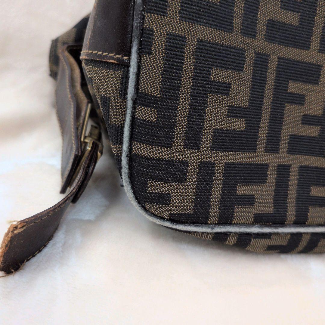 状態難 FENDI フェンディ ズッカ 柄バニティバッグ ブラウン 茶
