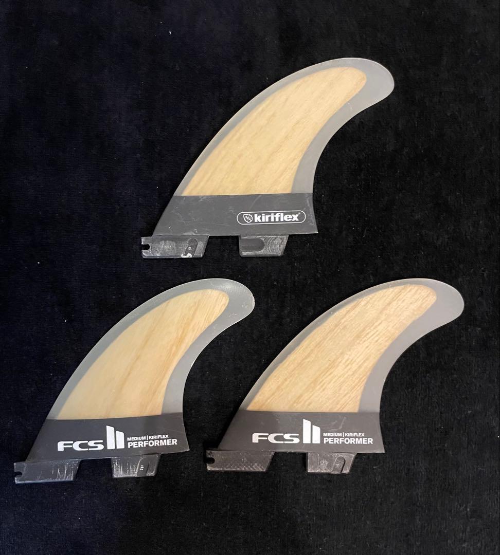 FCS2 フィン PERFORMER Kiriflex SizeＭ