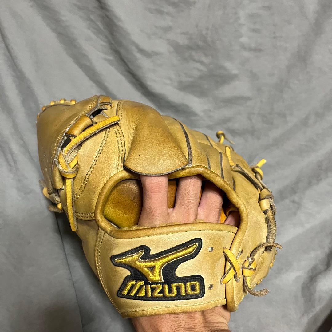 ミズノプロ　硬式投手用グラブ　旧タグラベル　左投げ用　左利き