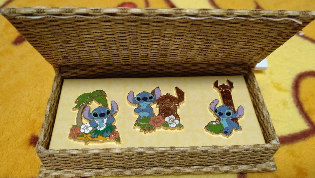 リロ＆スティッチ 限定ピンバッジ セット Disney