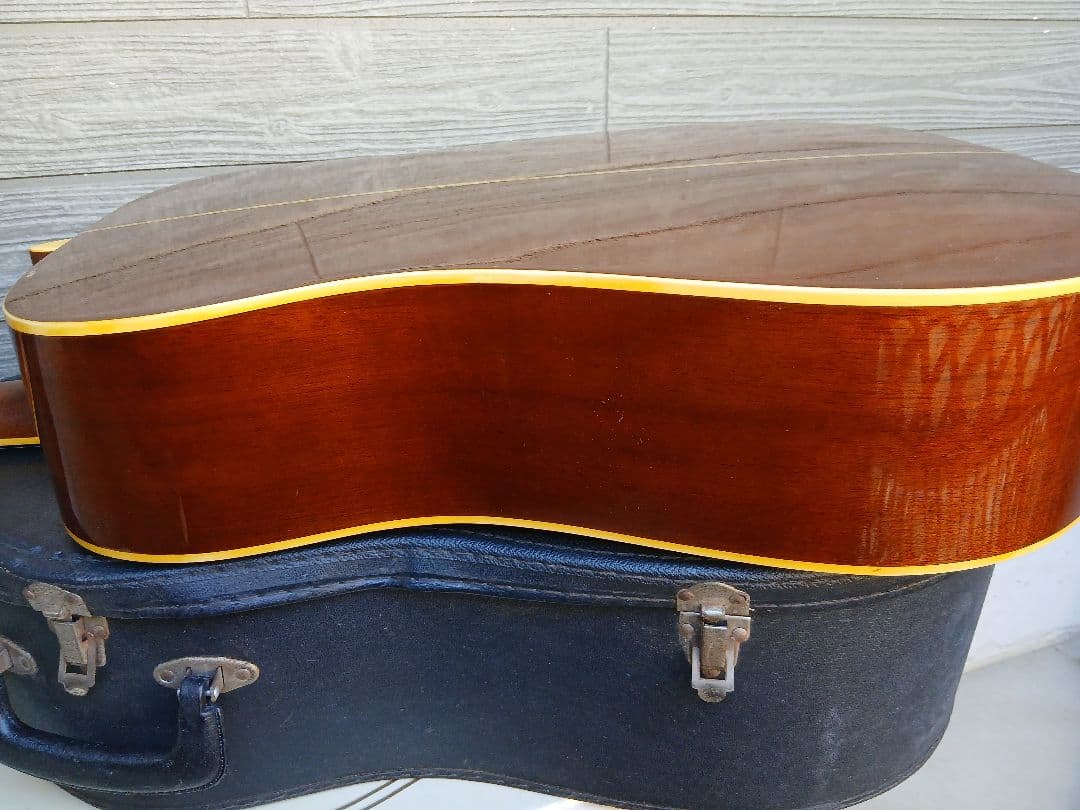 BLUERIDGE FOLK GUITAR Custom (セミHC付)