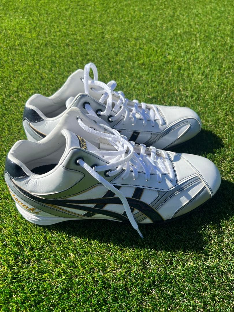 アシックス スパイクシューズ ホワイト/グレー