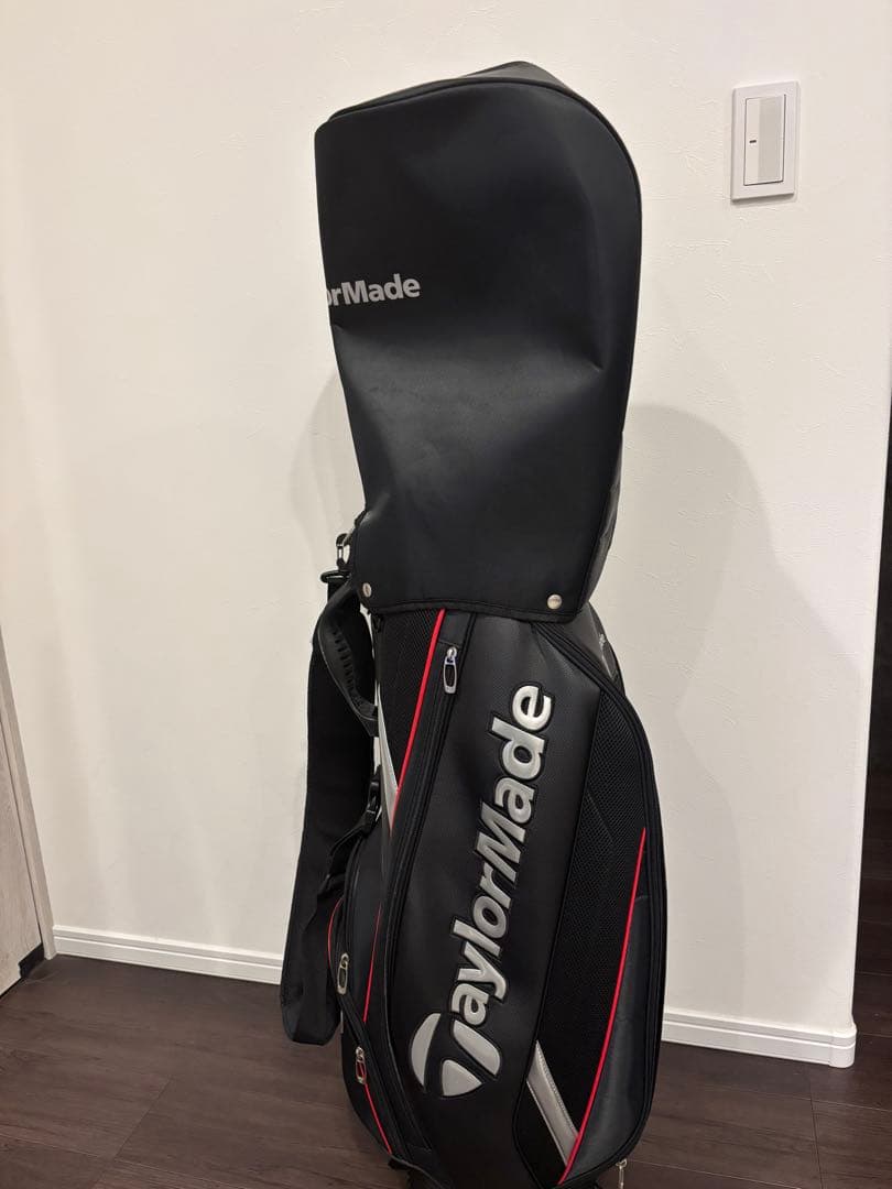 【送料込み】テーラーメイド　Taylor Made キャディバッグ　ブラック