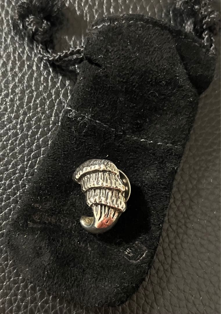 クロムハーツ　Chrome Hearts クロウ　ピンバッジ　ピン