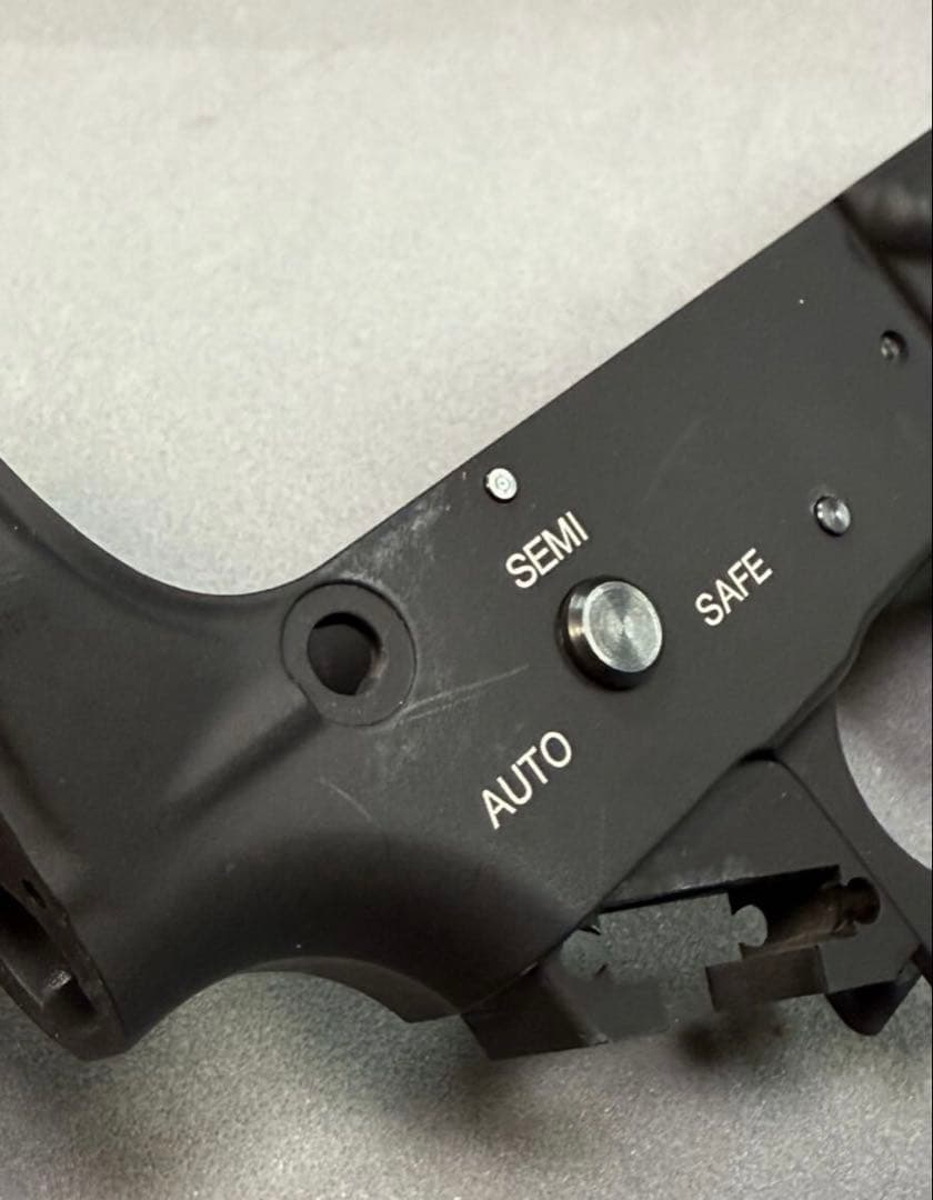 PTW トレポン　純正ロアレシーバー Kac ナイツ刻印　SR15