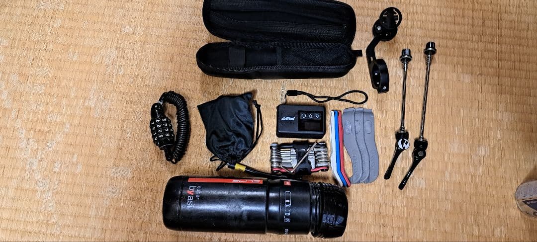 caf ロードバイク ホワイト ブラック