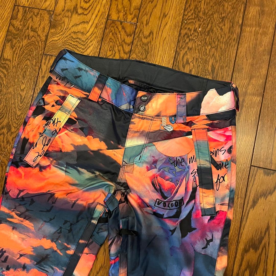 上下セット　VOLCOM スノーボードウェア SP