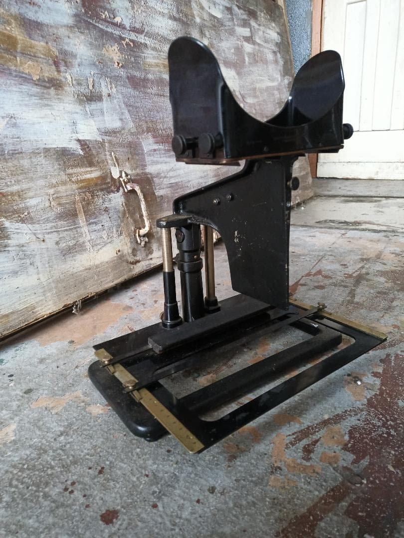 Bausch & Lomb 光学測量器具｜レイバン源流のバルカナイトフレーム