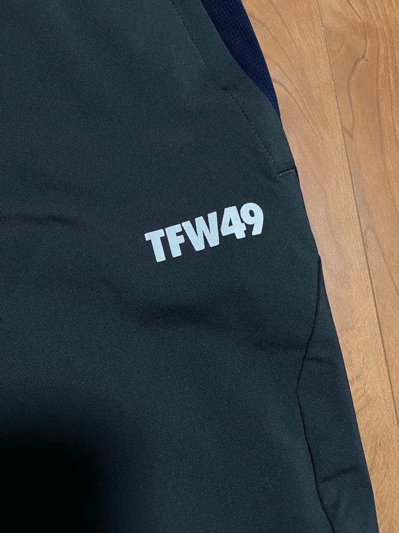 TFW49 プルオーバー　スニード　パンツ　セット