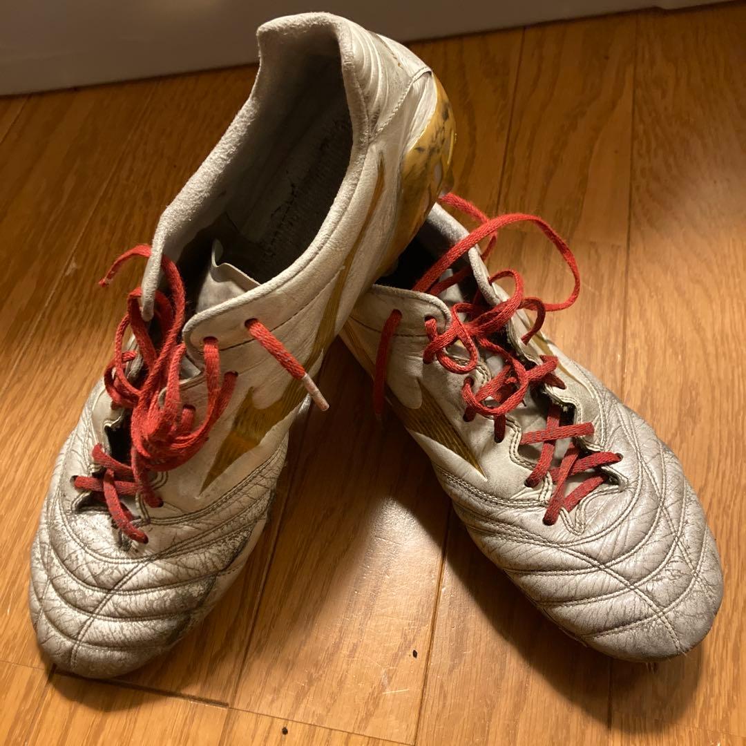 Mizuno モナルシーダNEO II JAPAホワイト/ゴールド