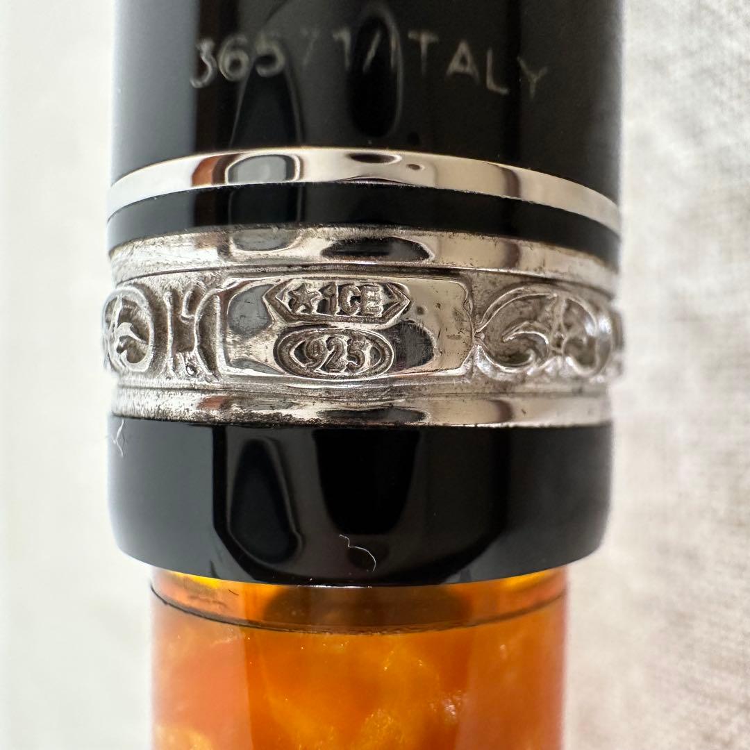 【希少】DELTA ドルチェビータ　フュージョンニブ 18K　M字　ピストン式