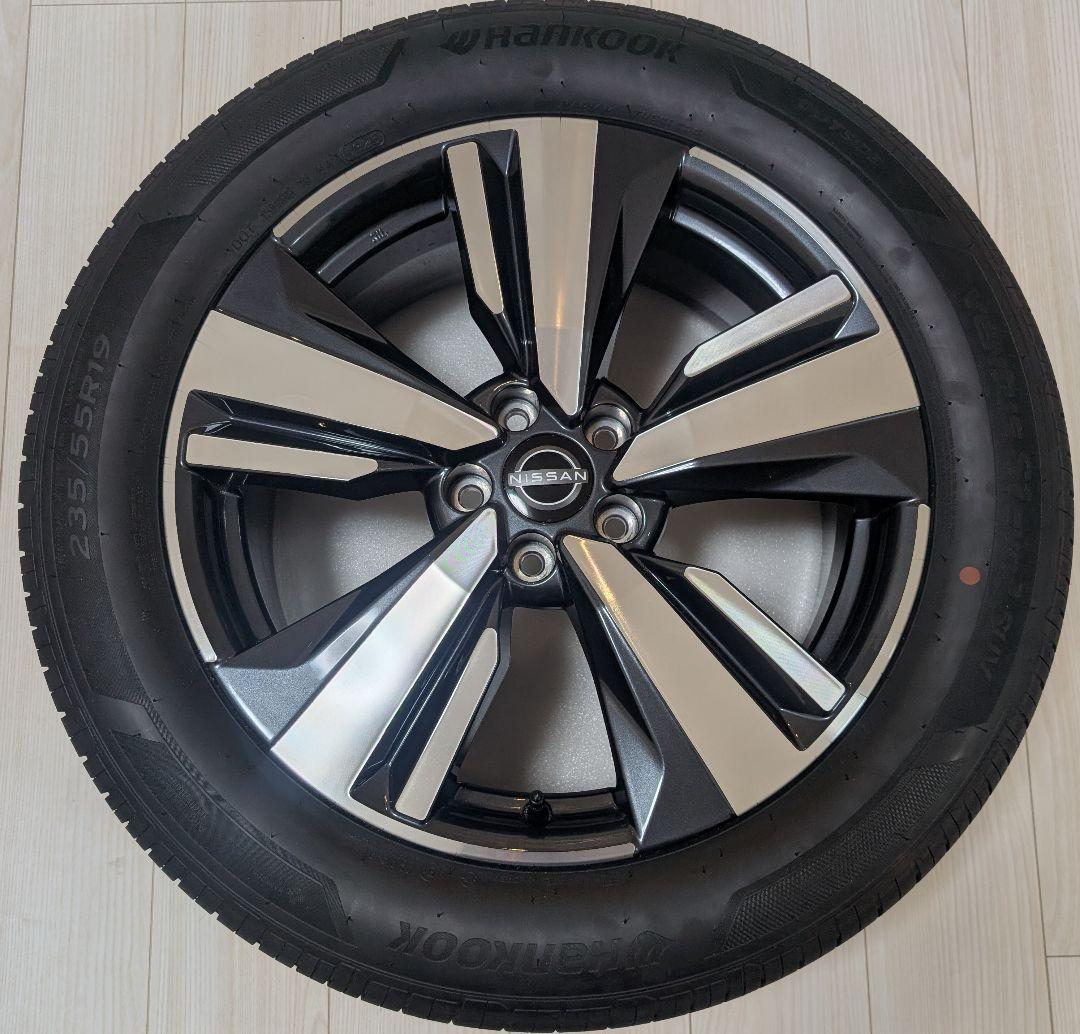 エクストレイルT33純正タイヤホイールセット2025年製(1本)<新車外し>美品