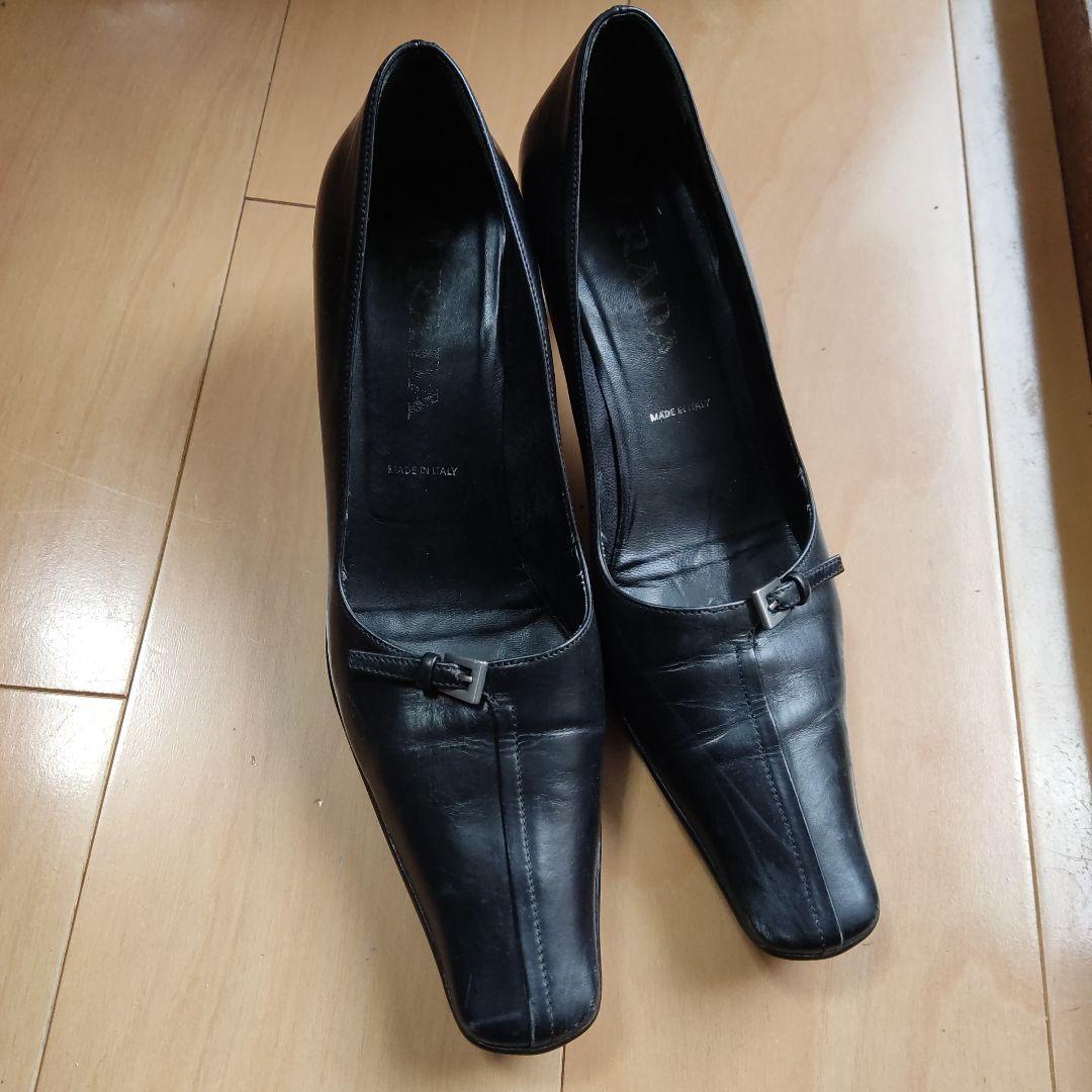 Prada 黒 ヒール5cm