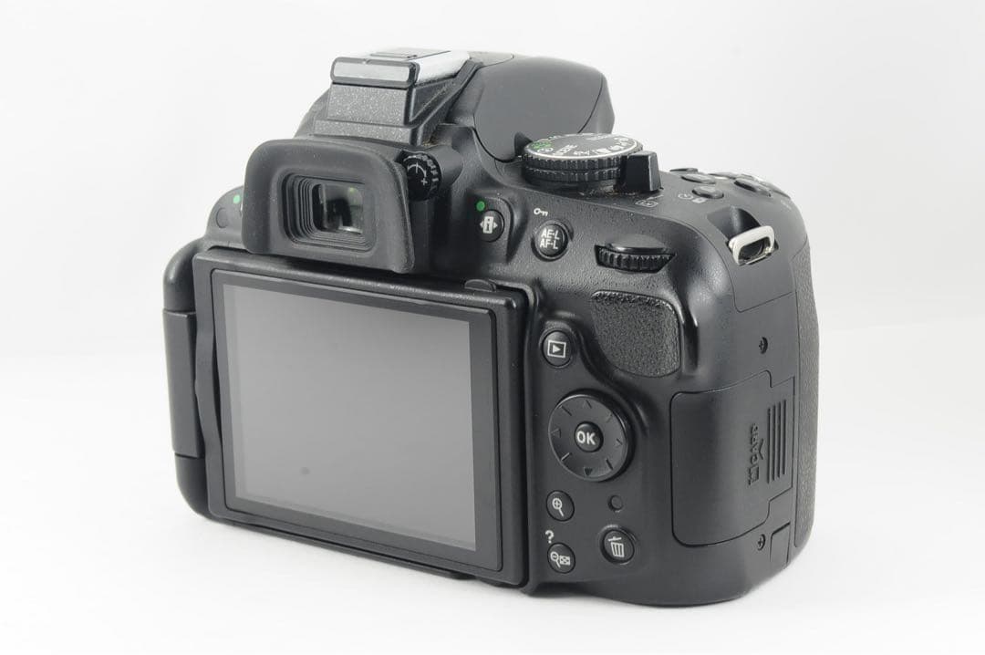 ❤️簡単操作❤️スマホ転送❤️Nikon D5200