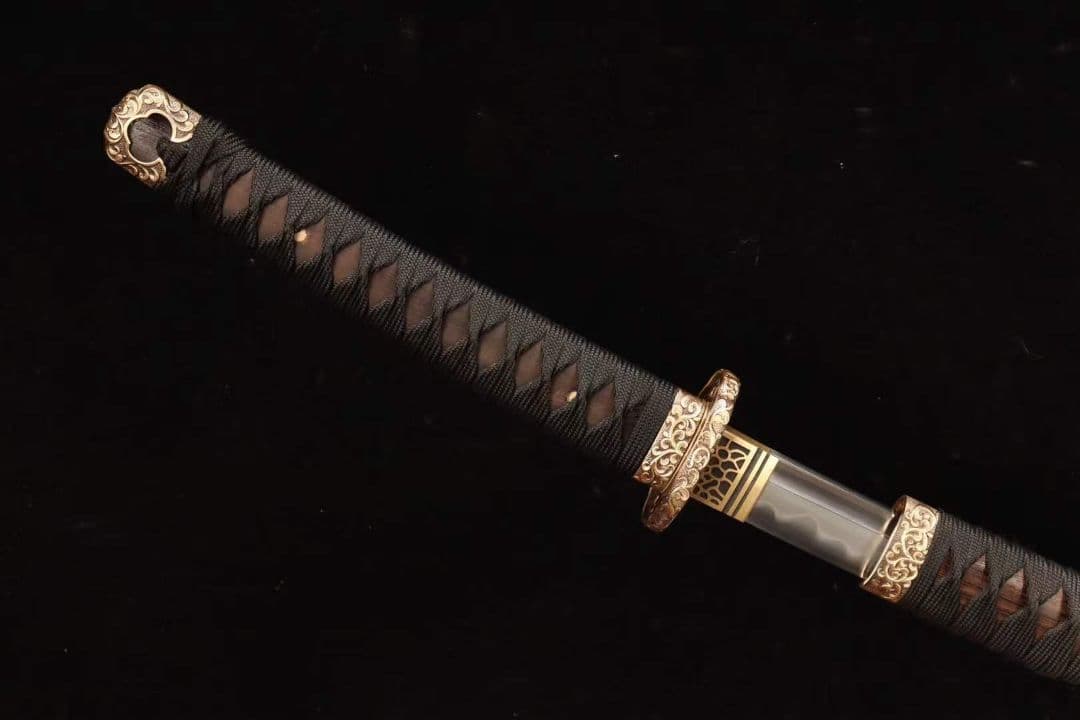 【太刀一伊鶴】古兵器 武具　刀装具　日本刀　模造刀 居合刀