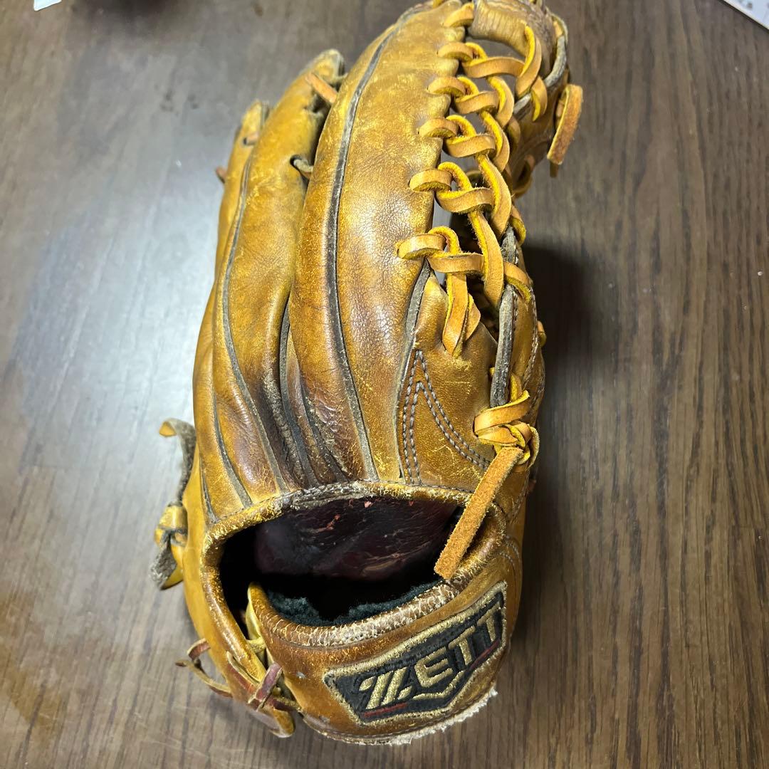 ZETT プロステイタス 外野手用グラブ