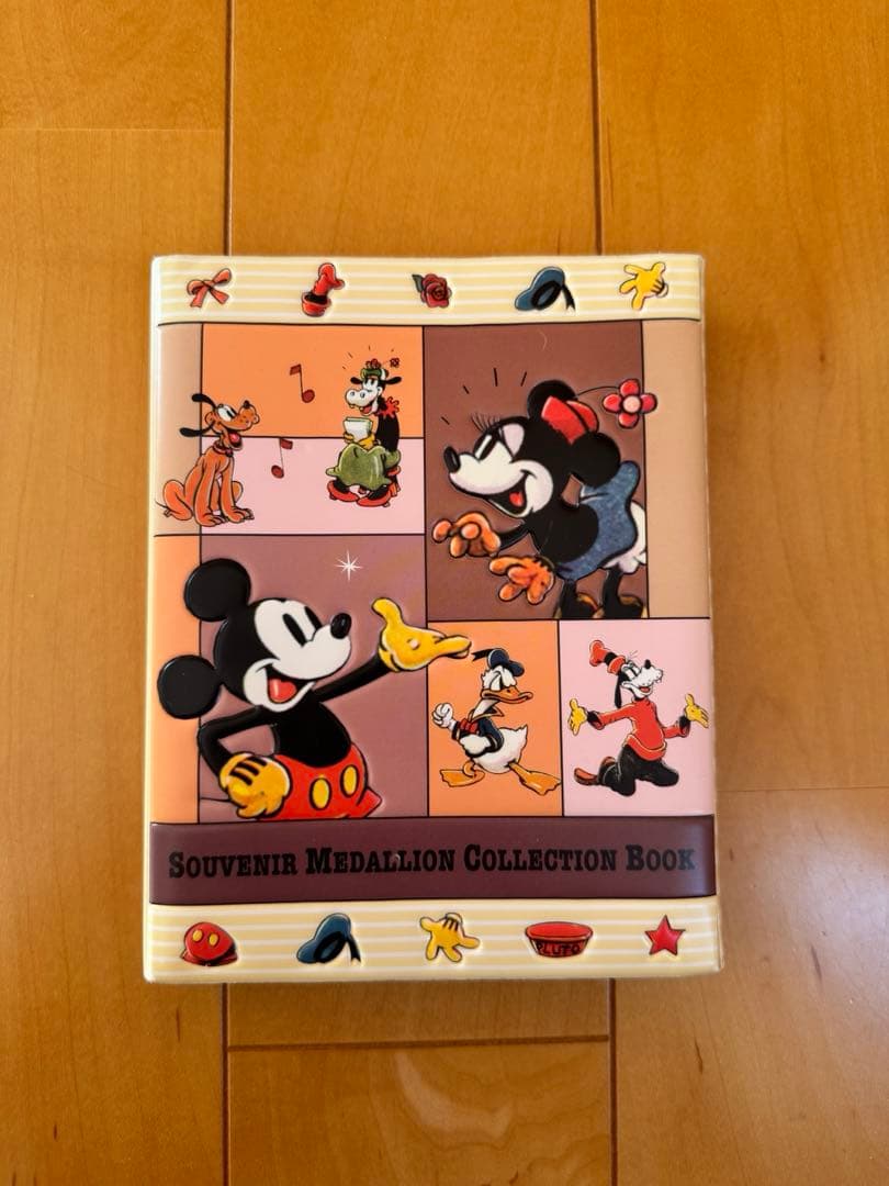 ディズニー　スーベニアメダル　60枚