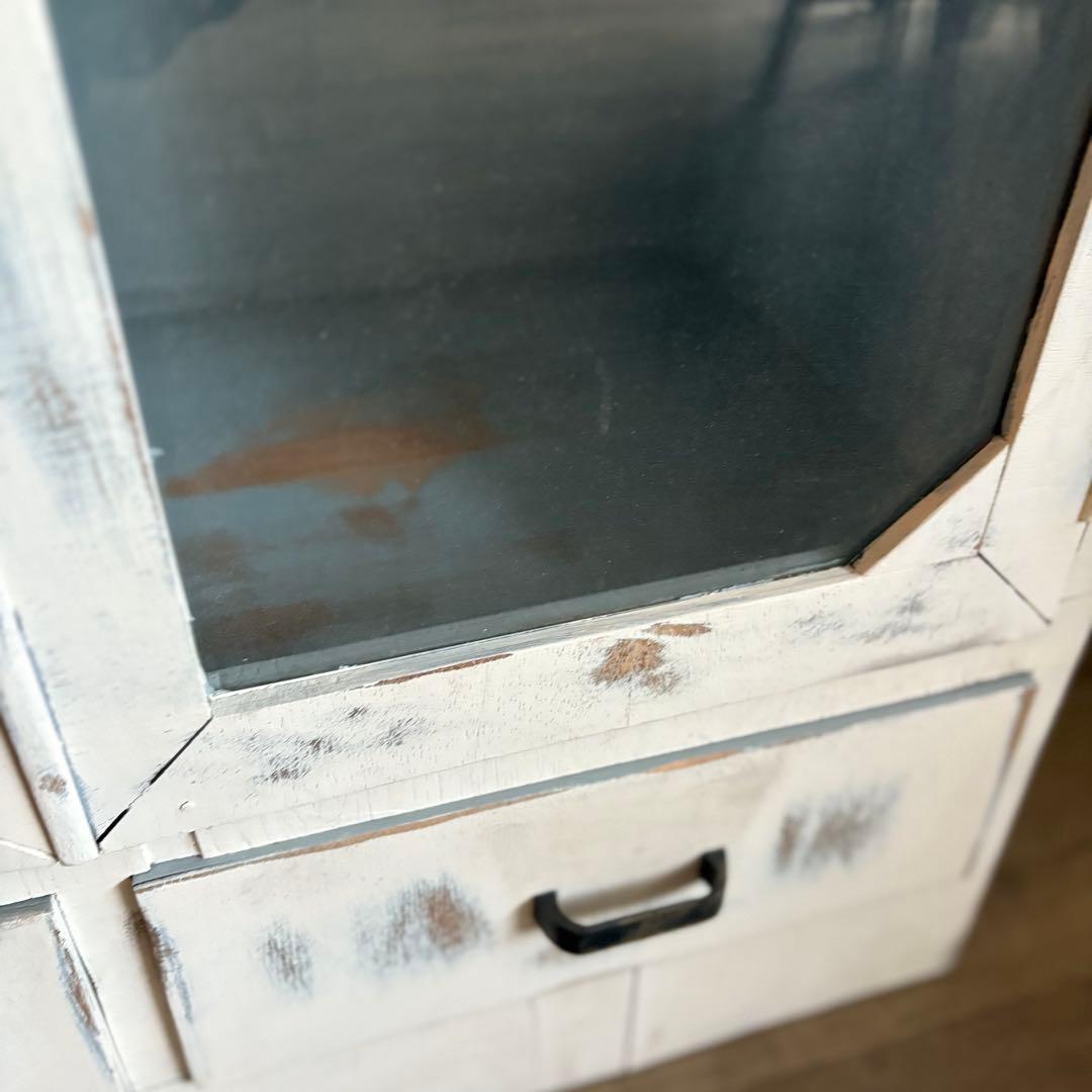 シャビーシック　ヴィンテージ　キャビネット