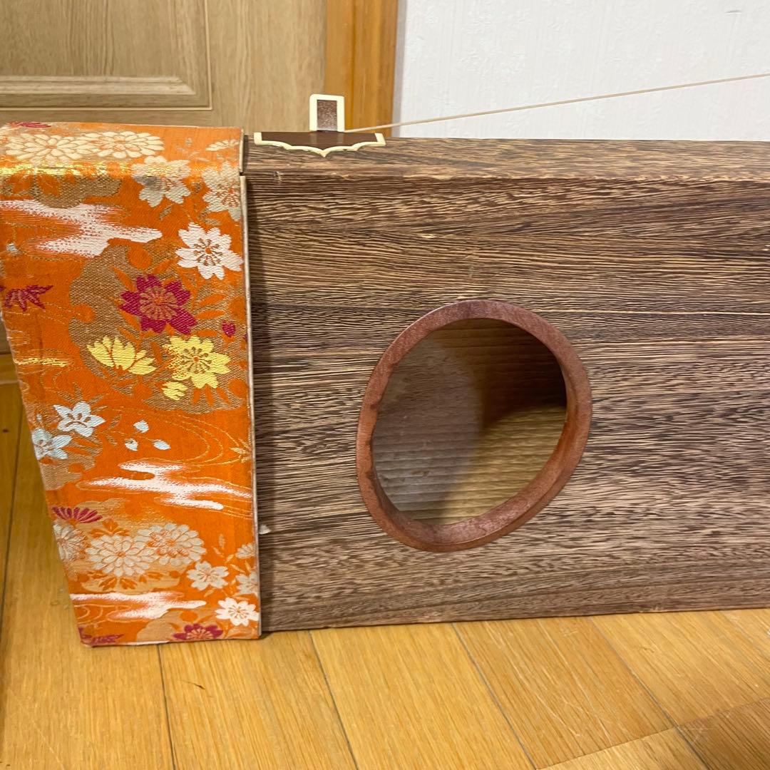 【良品】お琴 13弦 並甲 すだれ彫り 琴柱付き