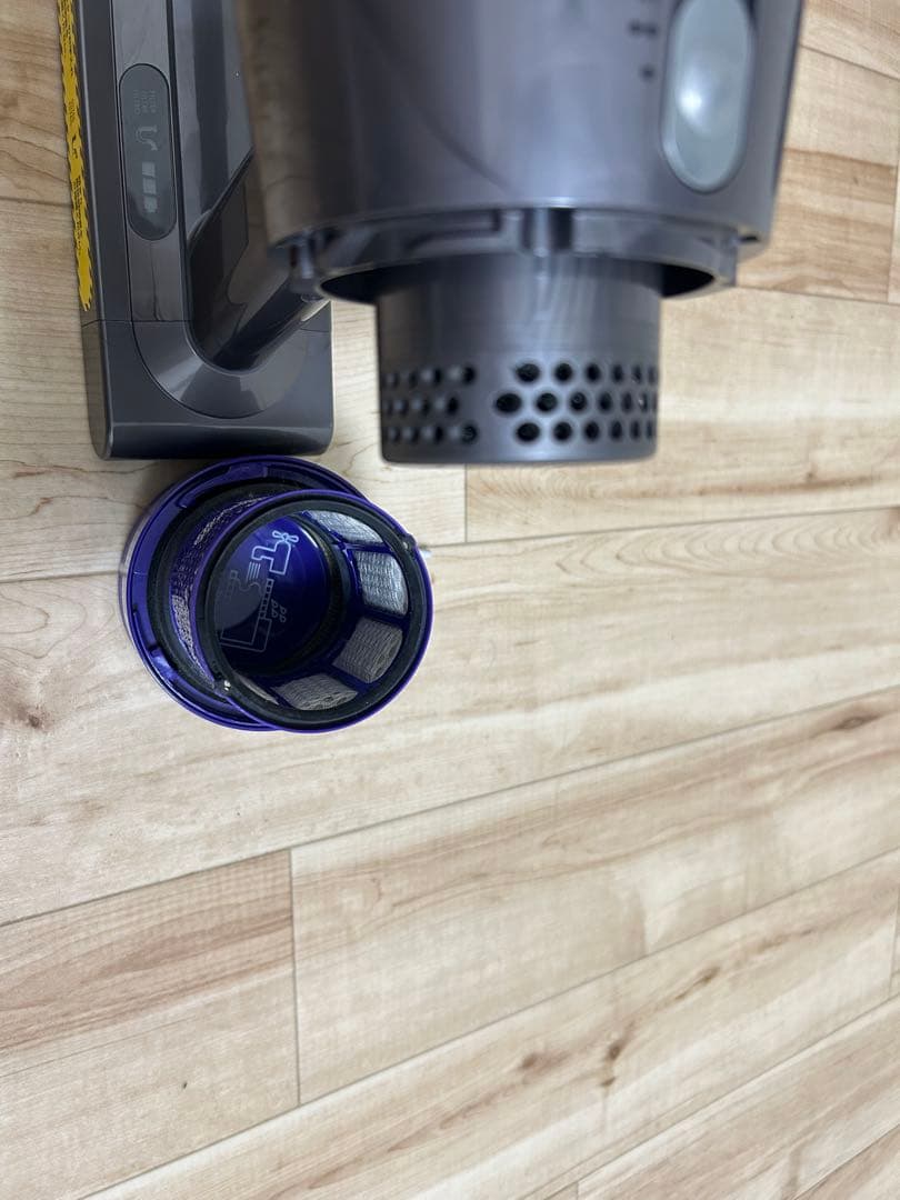 ダイソン 掃除機 V10（SV12）