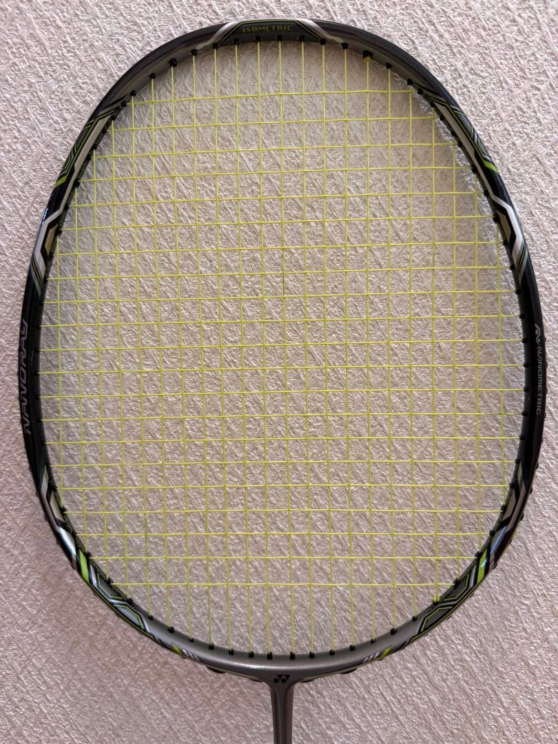 【美品】NANORAY 900 3UG5 バドミントンラケット