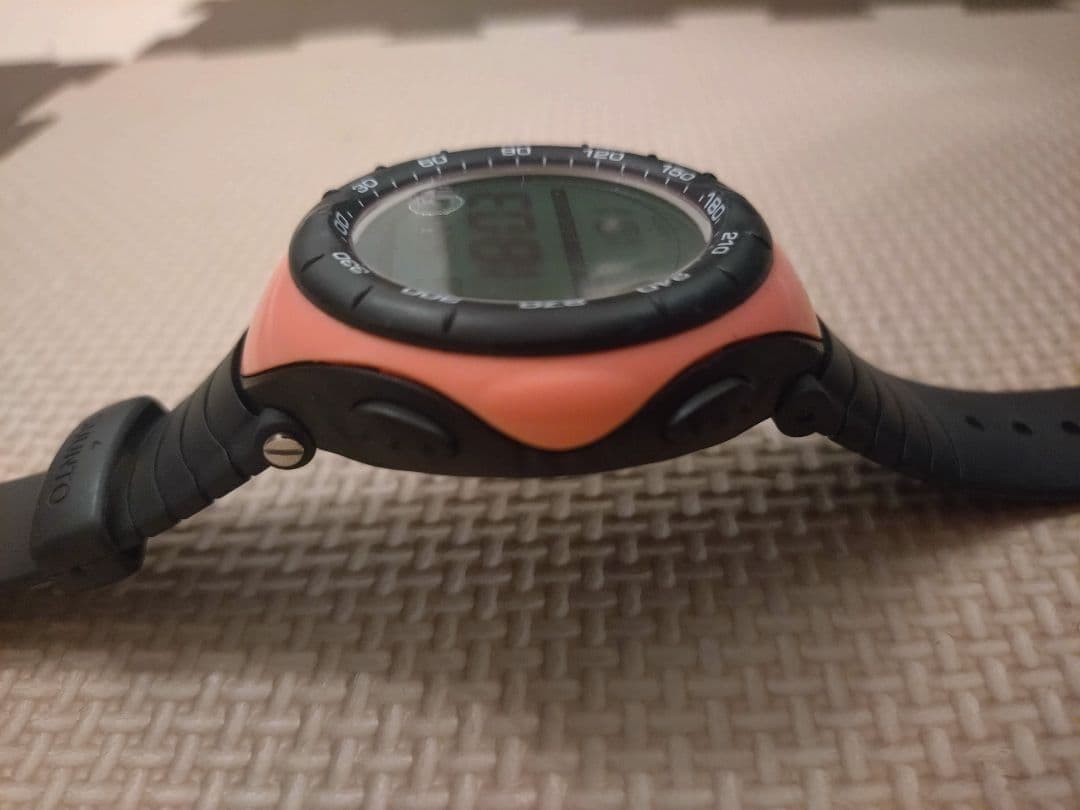 超美品 スント ベクター ピンク SUUNTO VECTOR pink