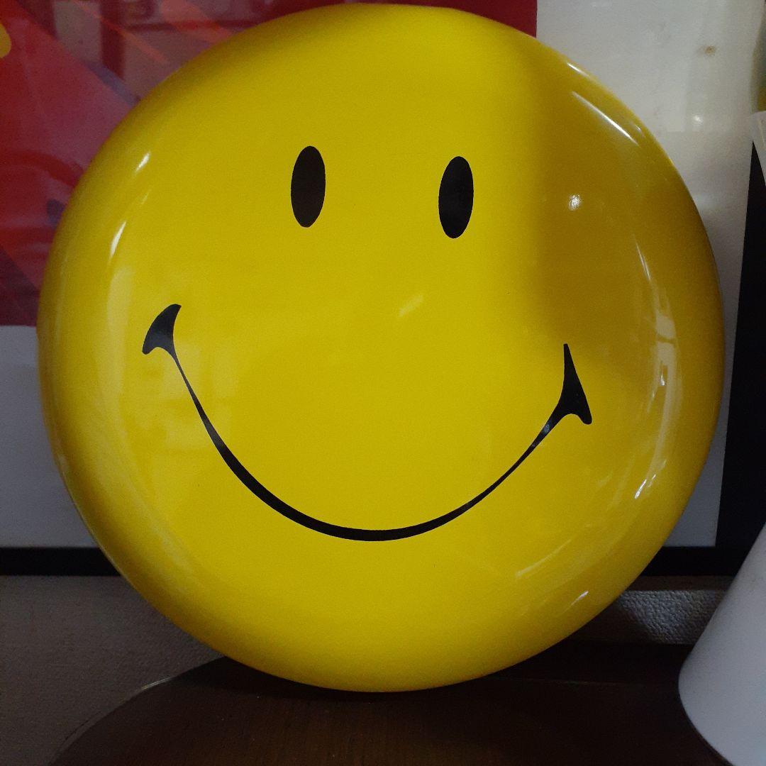 ビンテージ　昭和レトロ　ミッドセンチュリー　ブリキ　壁掛け　スマイル貯金箱