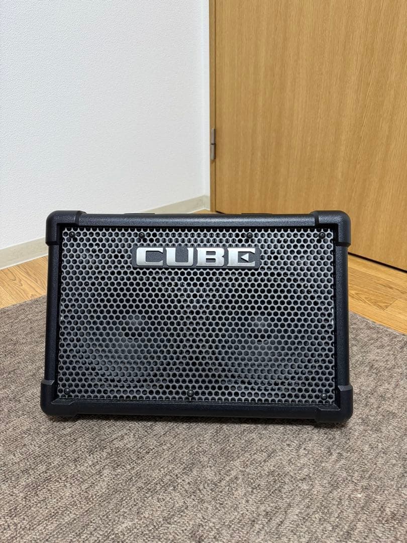 アンプ ROLAND Cube Street EX