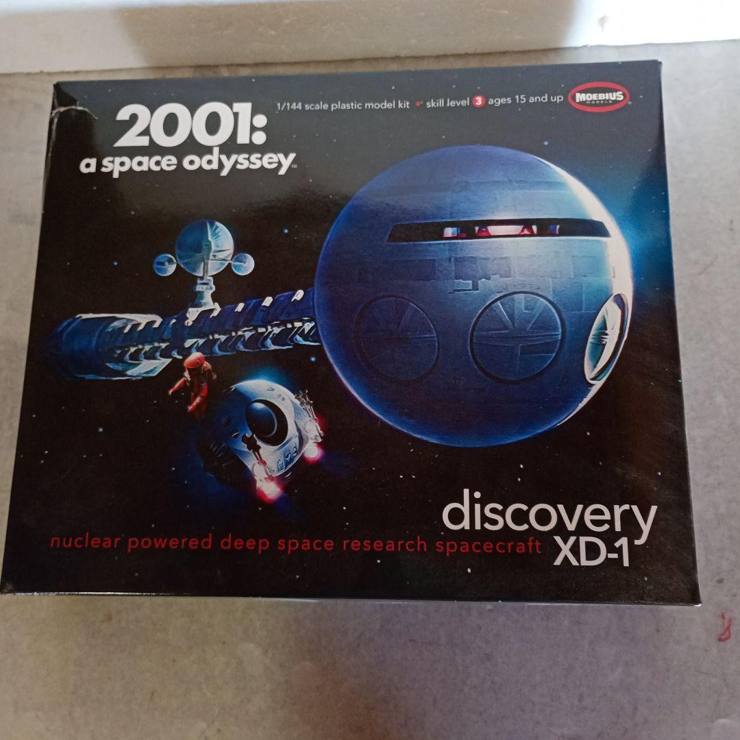 2001年 宇宙の旅　1/144 ディスカバリーXD-1　プラモデル