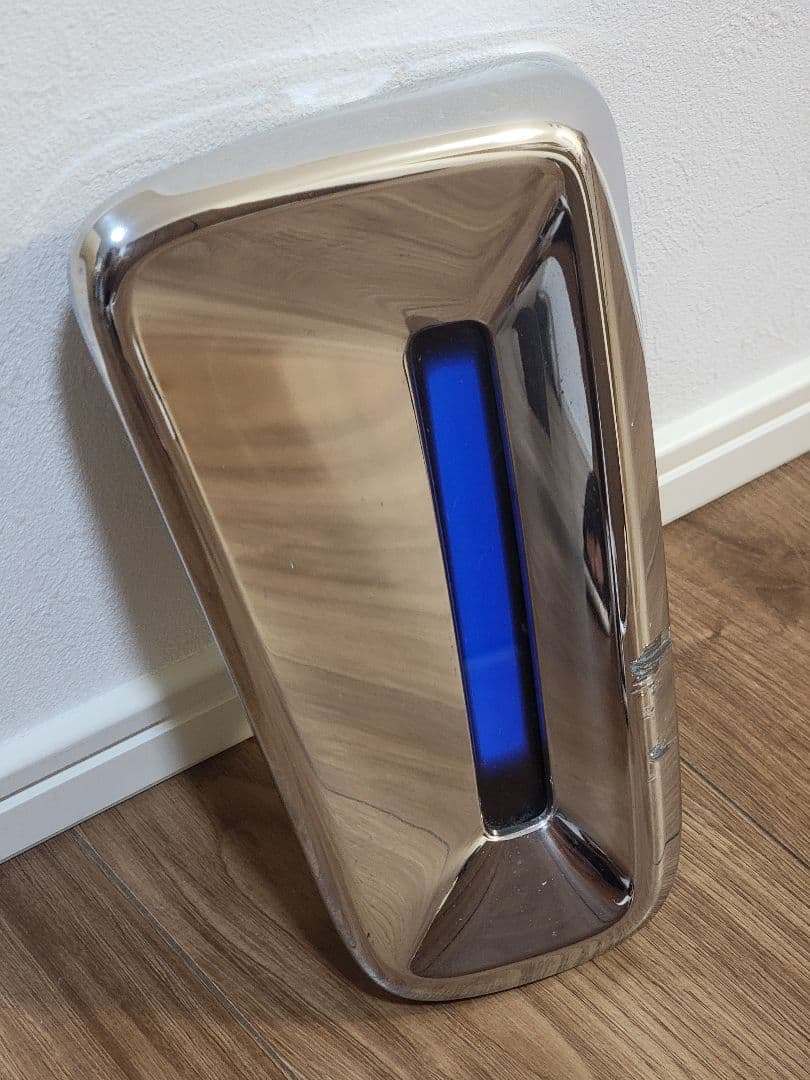 ホンダフリード Honda Freed LEDクロームガーニッシュ、青色LED