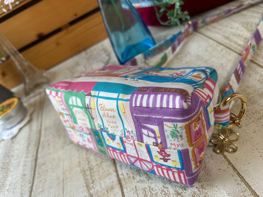 とんみ♡パリの街並みウィンドウショッピング猫ちゃん