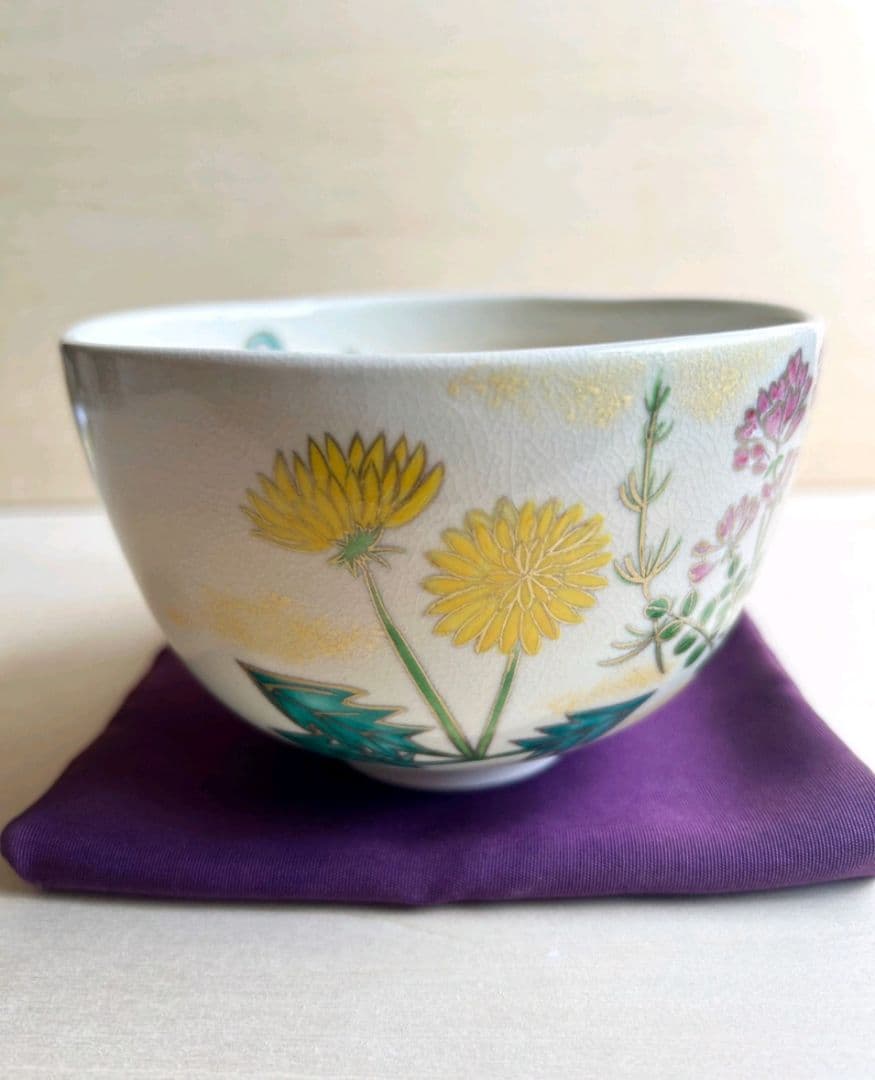 色絵 春の野 抹茶茶碗