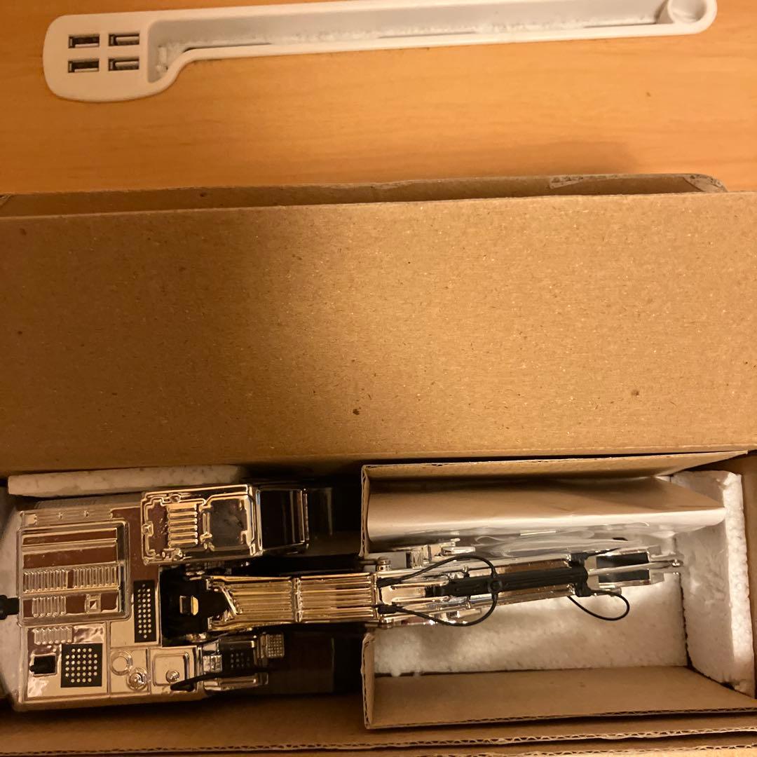 HITACHI ZAXIS200 シルバーメタリック　40:1