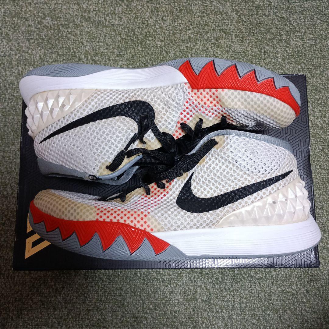 Nike Kyrie 1 カイリー1 