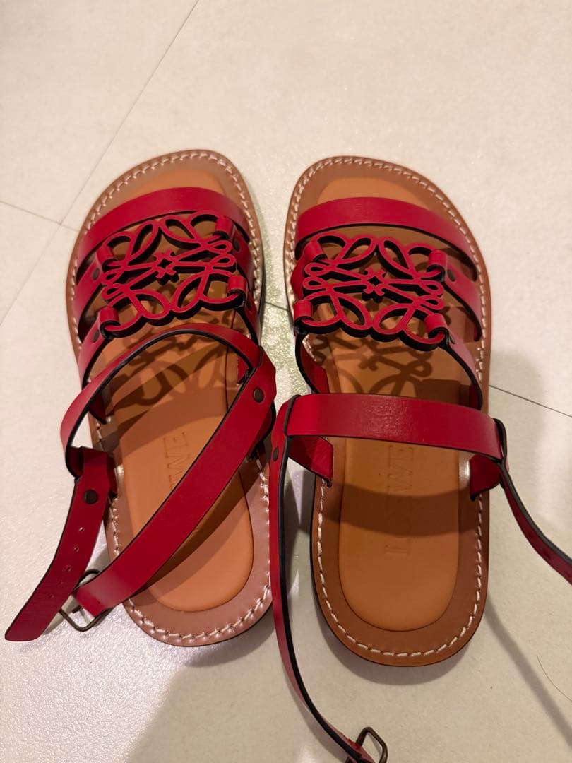 ロエベ　サンダル