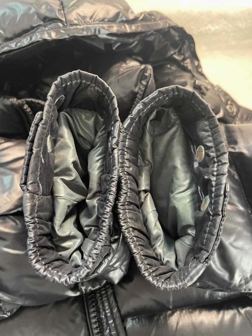 極美品モンクレールMAYAマヤ★サイズ2艶有黒L/モンクレールジャパン製正規品