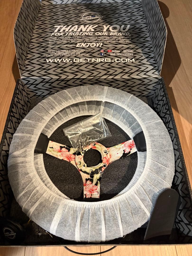 NRG ステアリングホイール フローラル 花柄 Φ35 レザー