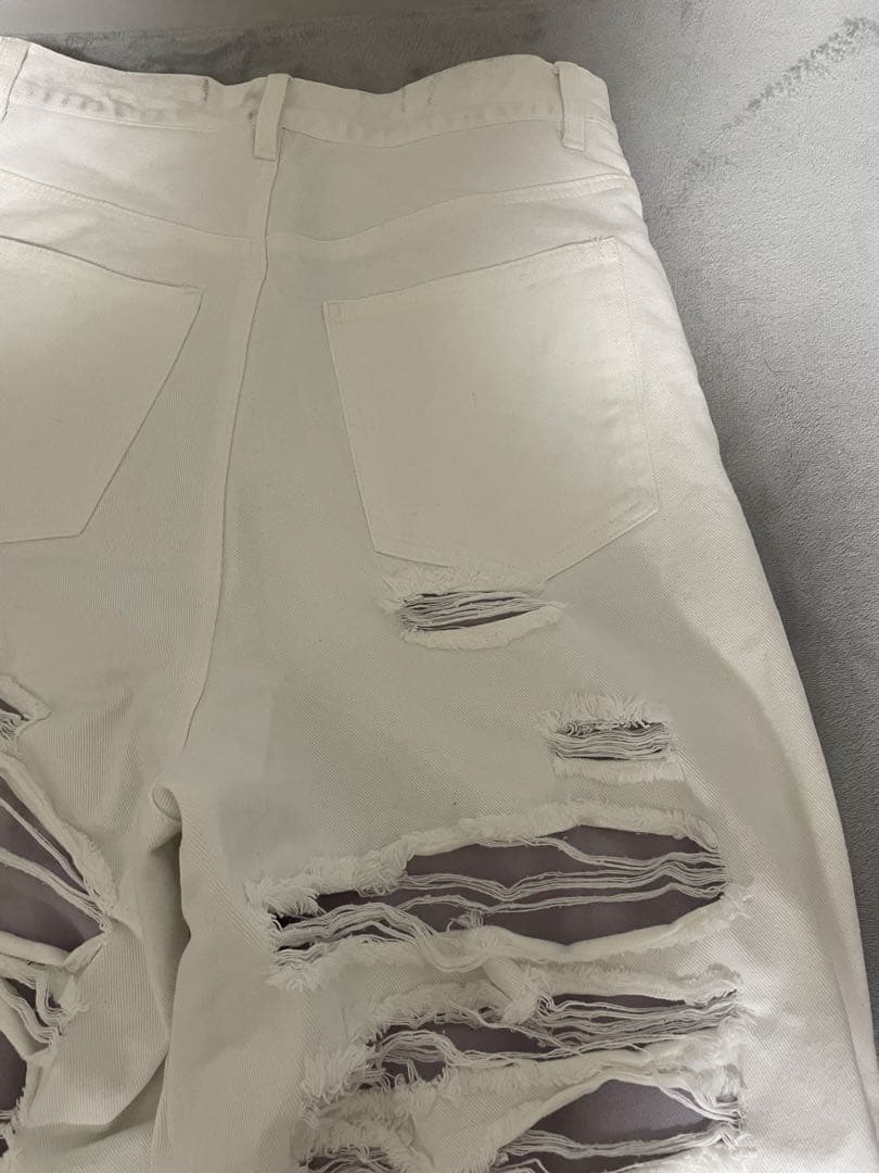 GRANCYスウェットドッキングデザインダメージバギーデニムパンツ ホワイト