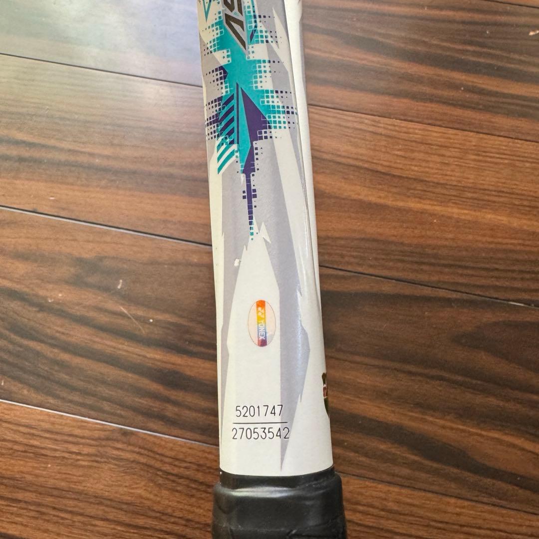 【美品★10月に購入】ヨネックス　ボルトレイジ　5V 軟式テニスラケット