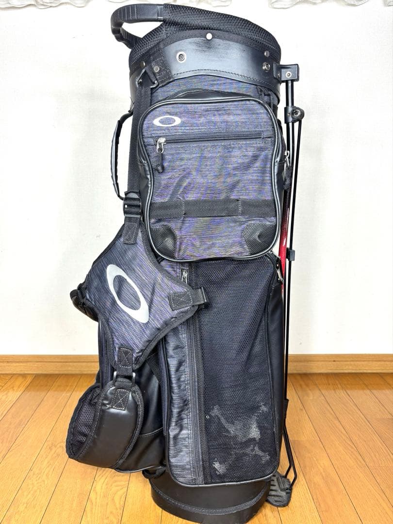 【OAKLEY RED CODE】キャディバッグ フード付き　オークリー　ゴルフ