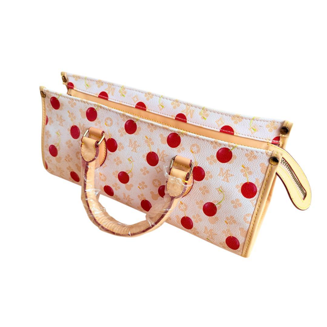 【希少・激レア】ディズニー　ミッキー　モノグラム　チェリー　バッグ　匿名配送